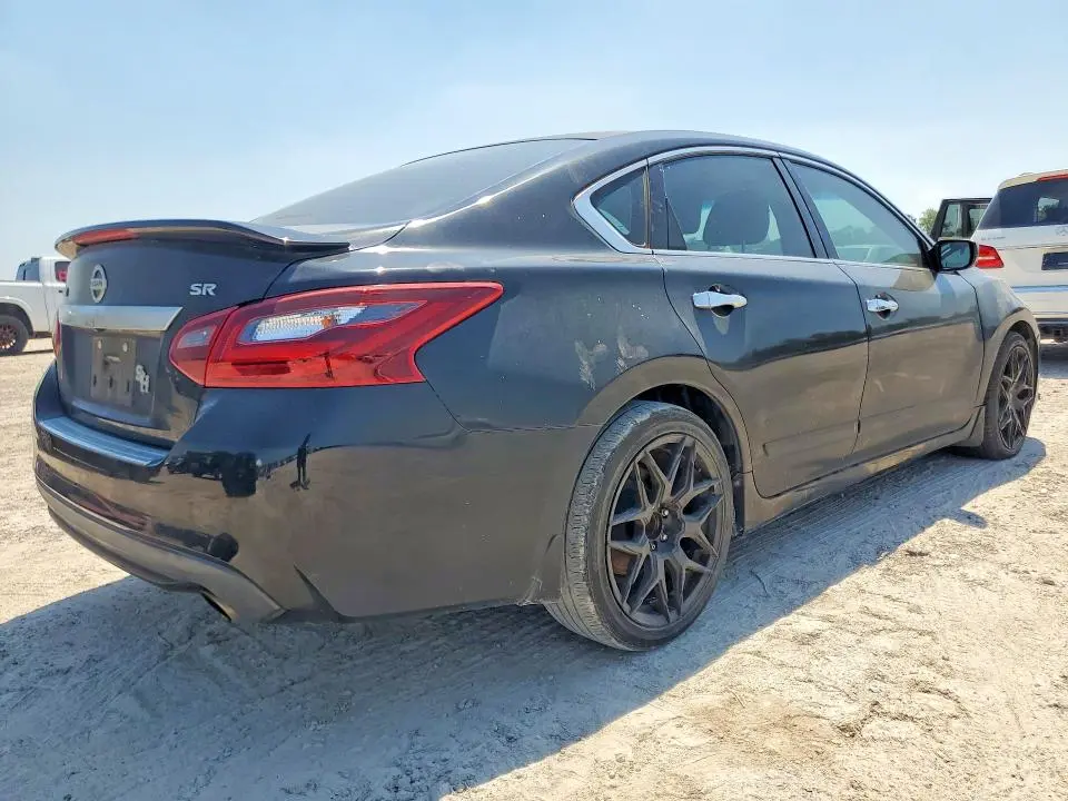 2017 NISSAN ALTIMA 2.5 SR  
