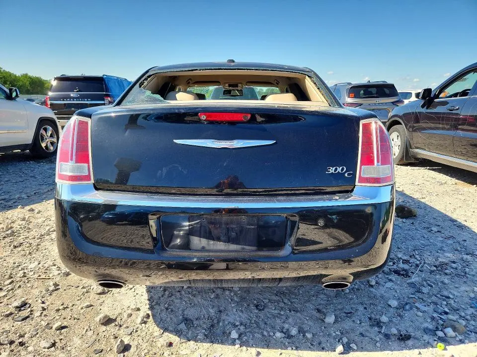 2014 CHRYSLER 300C   