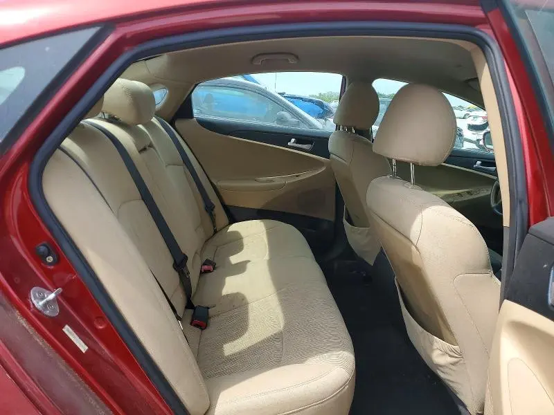2011 HYUNDAI SONATA GLS  