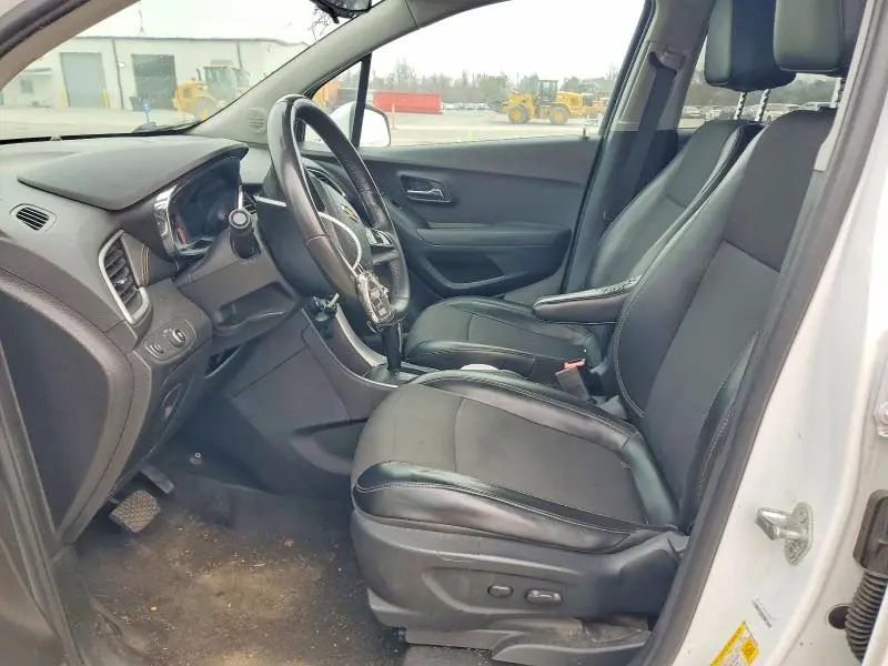 2017 CHEVROLET TRAX 1LT  