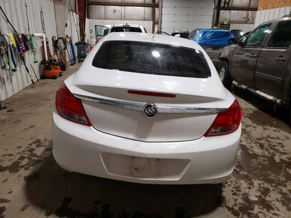 2012 BUICK REGAL   