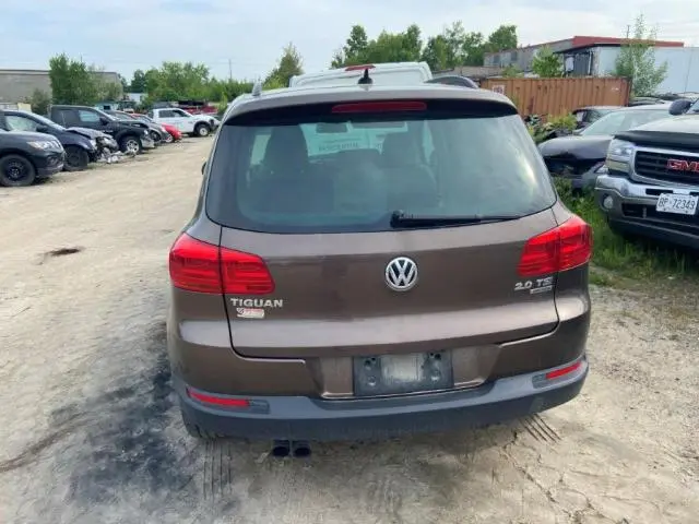 2015 VOLKSWAGEN TIGUAN S  