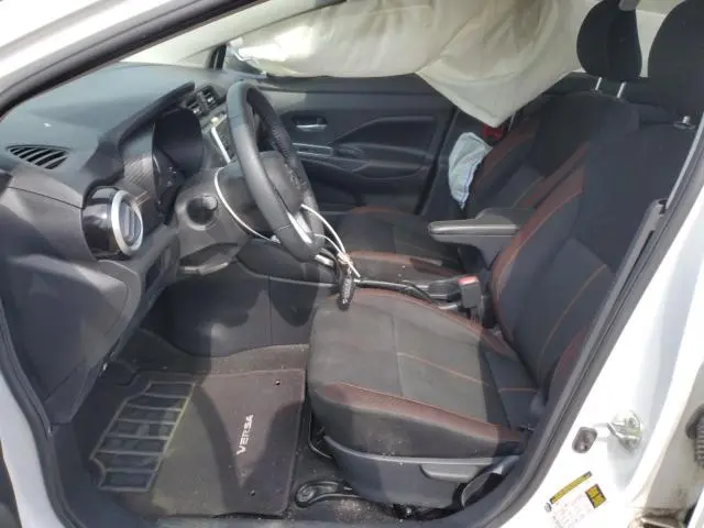 2021 NISSAN VERSA SR  