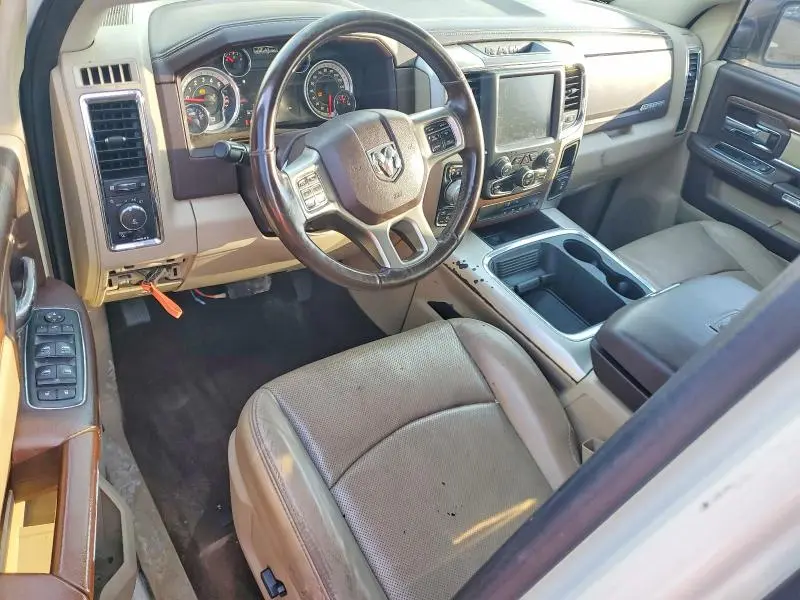 2016 RAM 1500 LARAMIE  