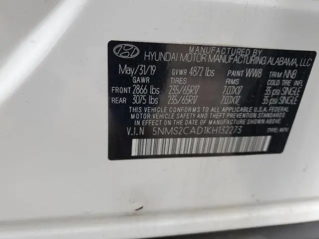 2019 HYUNDAI SANTA FE SE  