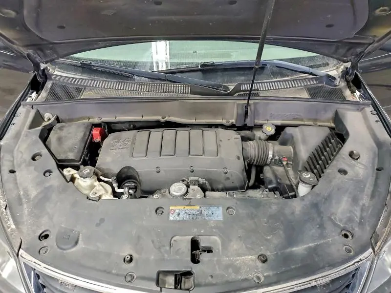 2014 CHEVROLET TRAVERSE LS  