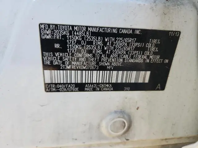 2013 TOYOTA RAV4 XLE  