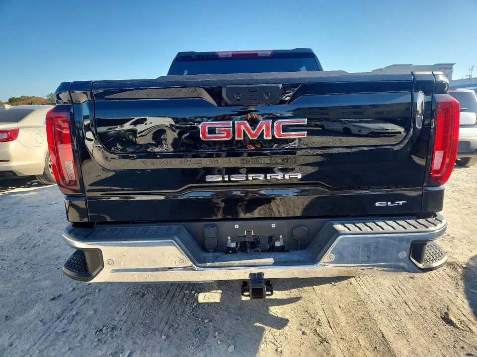 2025 GMC SIERRA C1500 SLT  