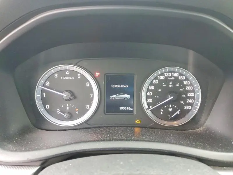 2018 HYUNDAI SONATA SE  