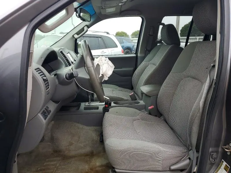 2016 NISSAN FRONTIER S  