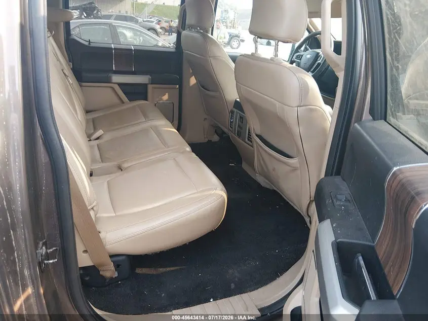 2015 FORD F-150 LARIAT