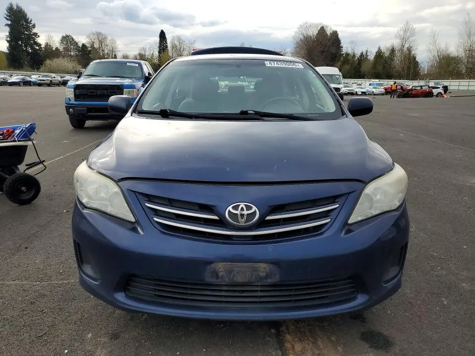 2013 TOYOTA COROLLA LE  