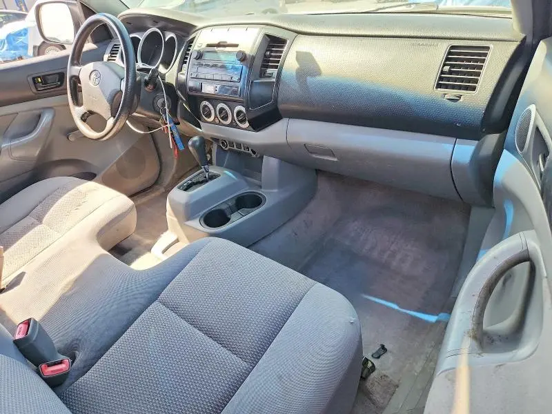 2011 TOYOTA TACOMA BASE  