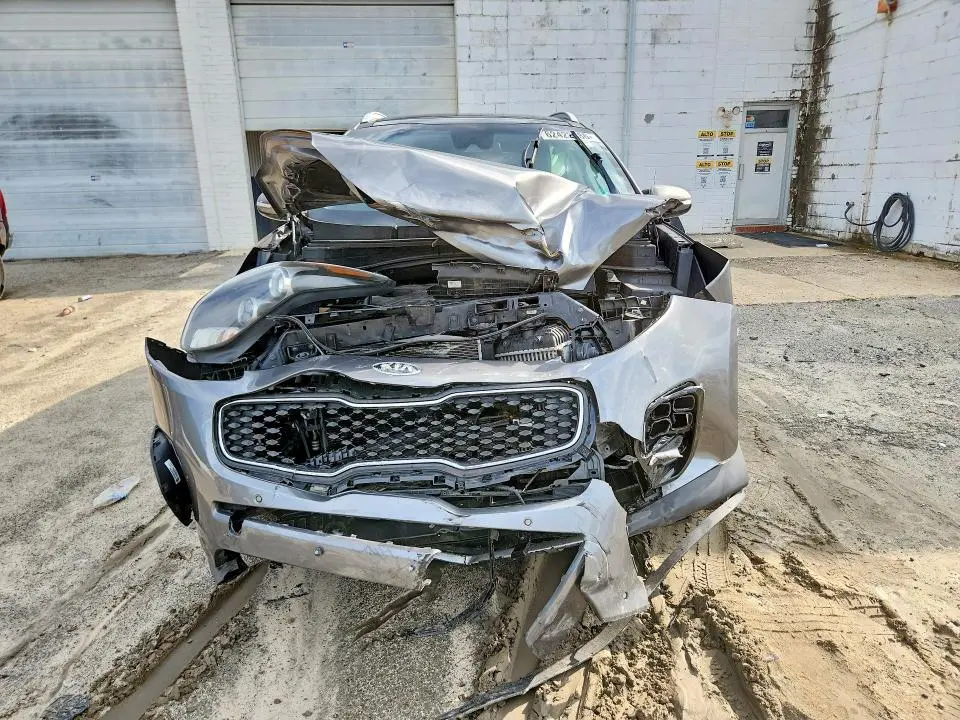 2017 KIA SPORTAGE SX  
