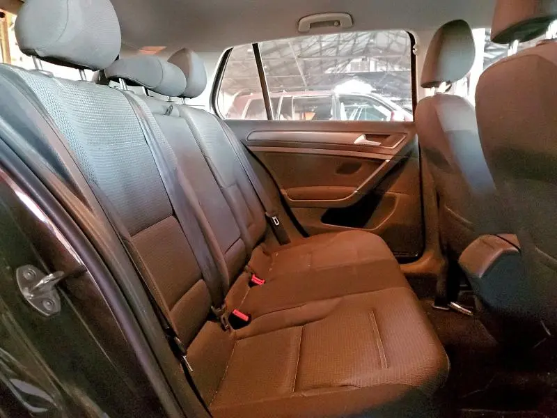 2019 VOLKSWAGEN GOLF S  