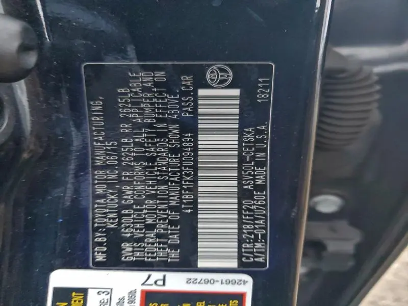 2015 TOYOTA CAMRY LE  