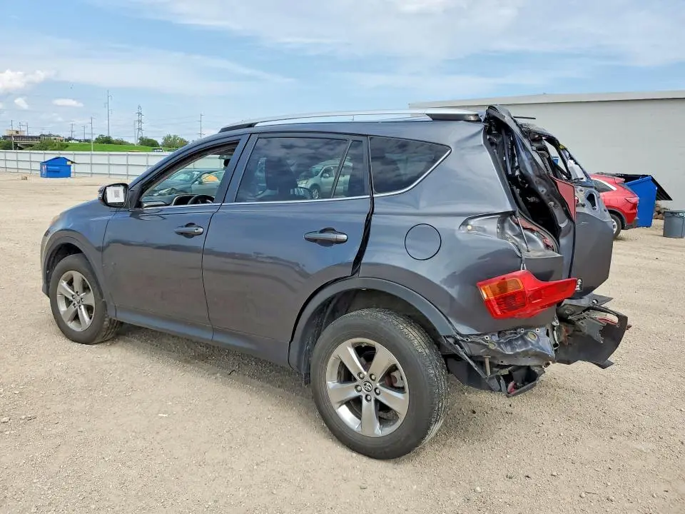 2015 TOYOTA RAV4 XLE  