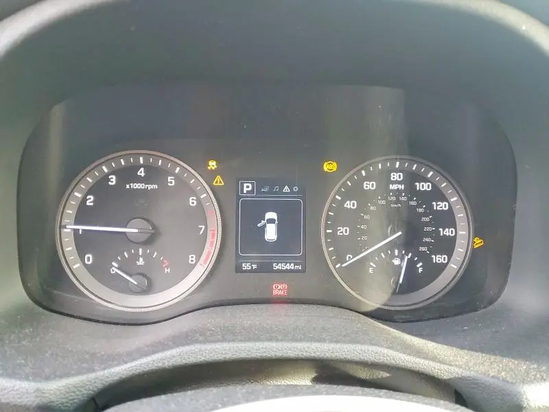 2018 HYUNDAI TUCSON SE  