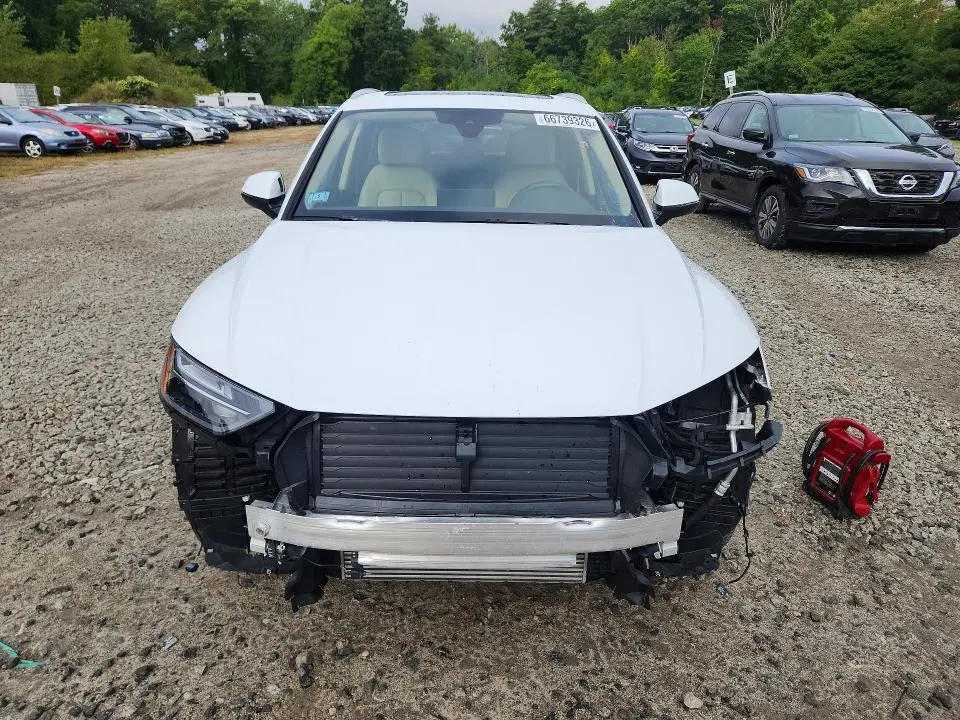 2024 AUDI Q5 PREMIUM 40  