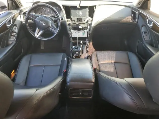 2018 INFINITI Q50 LUXE  