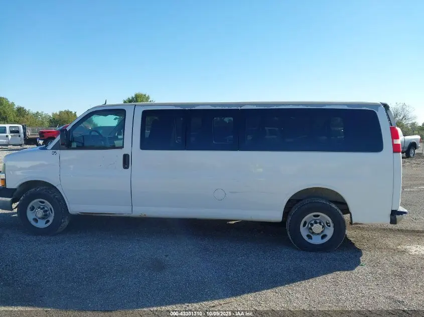 2012 CHEVROLET EXPRESS 3500 LT