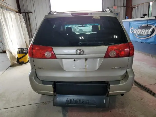 2010 TOYOTA SIENNA CE  