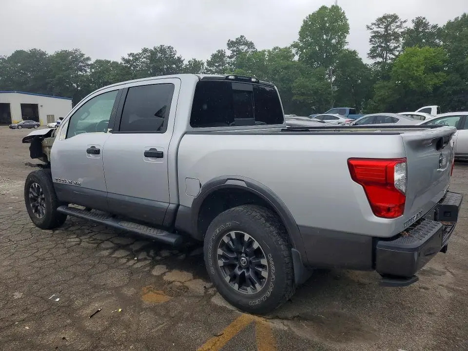 2018 NISSAN TITAN PRO-4X  