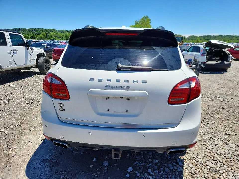 2012 PORSCHE CAYENNE S  