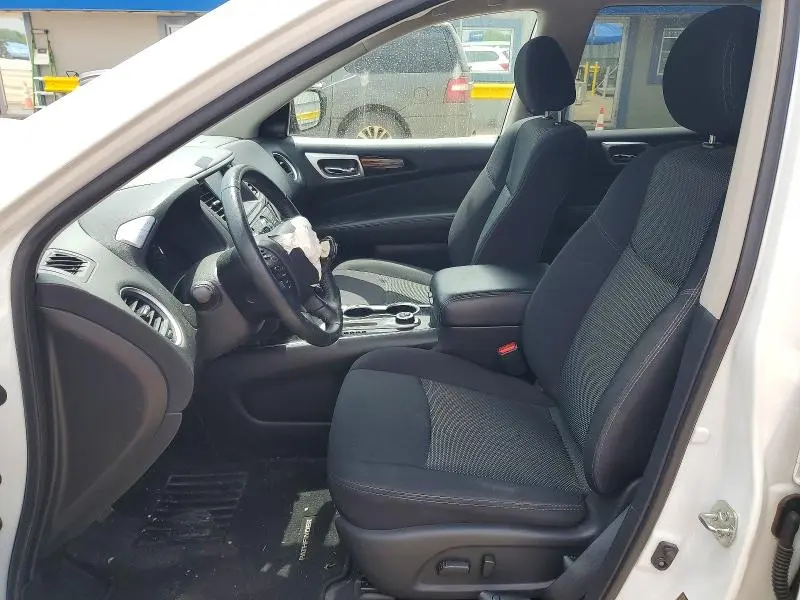 2019 NISSAN PATHFINDER SV  