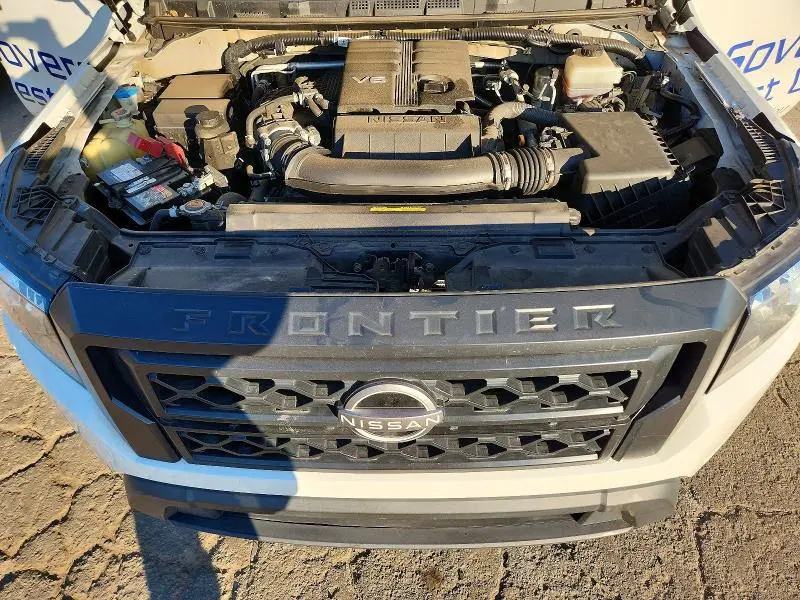 2022 NISSAN FRONTIER S  