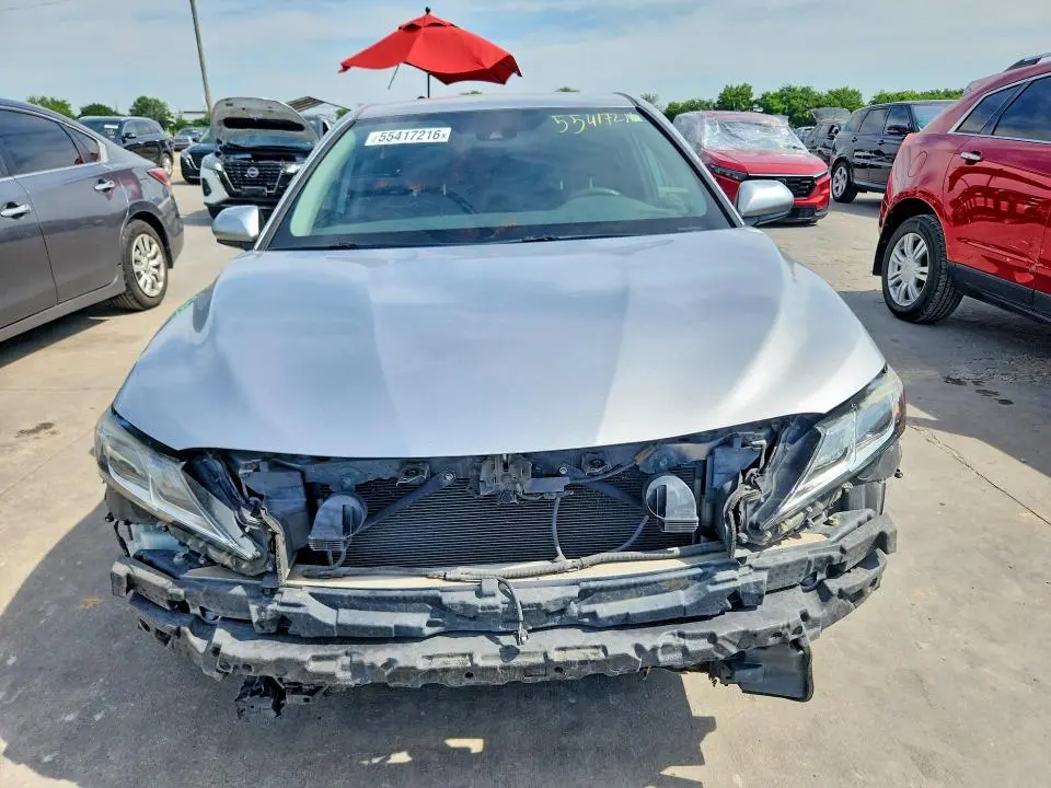 2019 TOYOTA CAMRY LE  