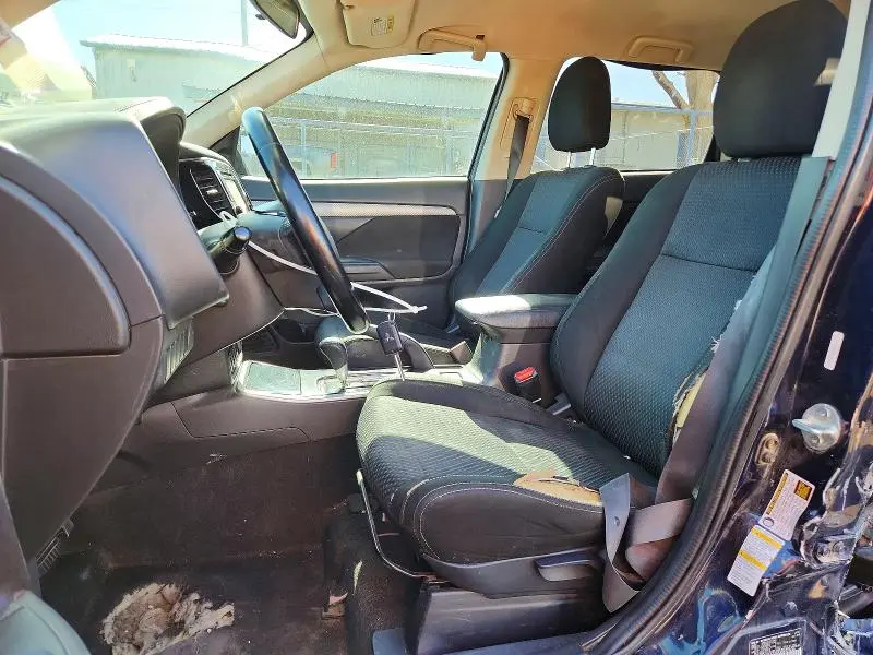 2017 MITSUBISHI OUTLANDER ES  