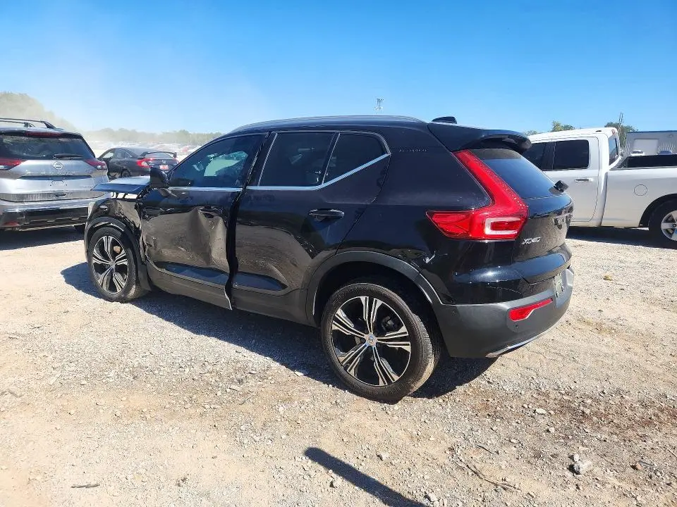 2019 VOLVO XC40 T5 INSCRIPTION  