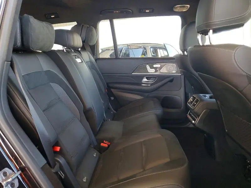 2025 MERCEDES-BENZ GLS 63 AMG 4MATIC  