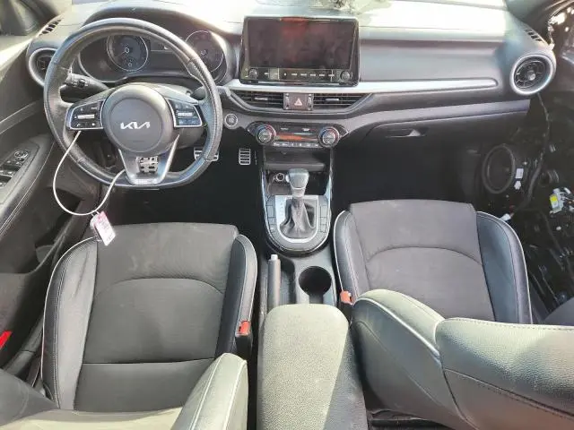 2023 KIA FORTE GT LINE  