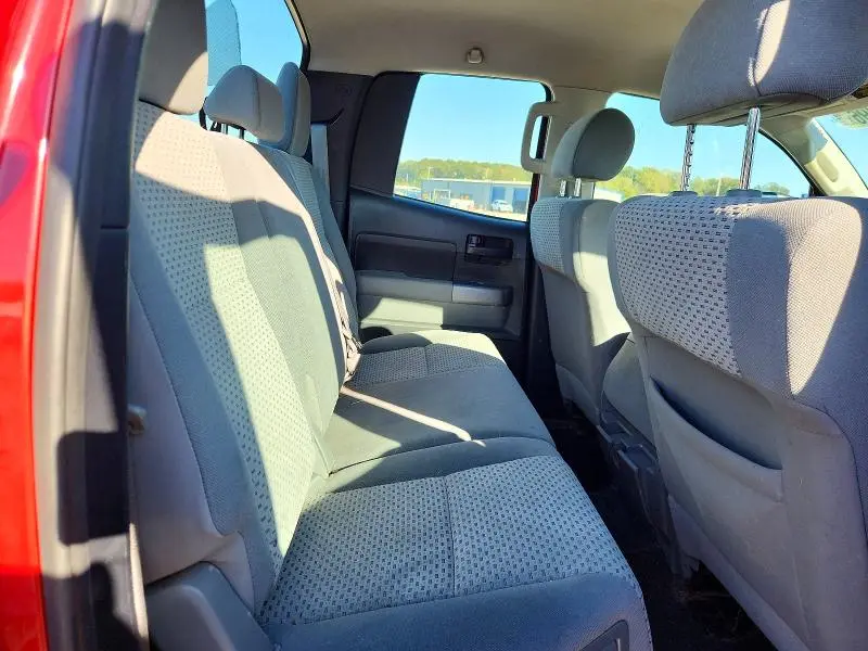 2013 TOYOTA TUNDRA DOUBLE CAB SR5  