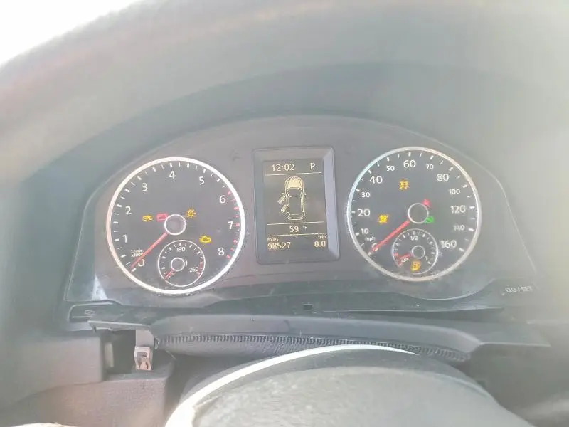 2012 VOLKSWAGEN TIGUAN S  