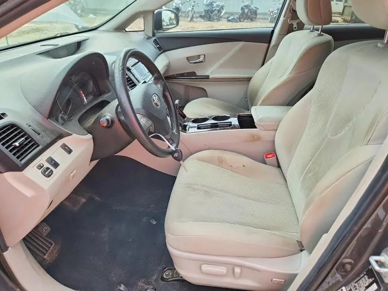 2012 TOYOTA VENZA LE  