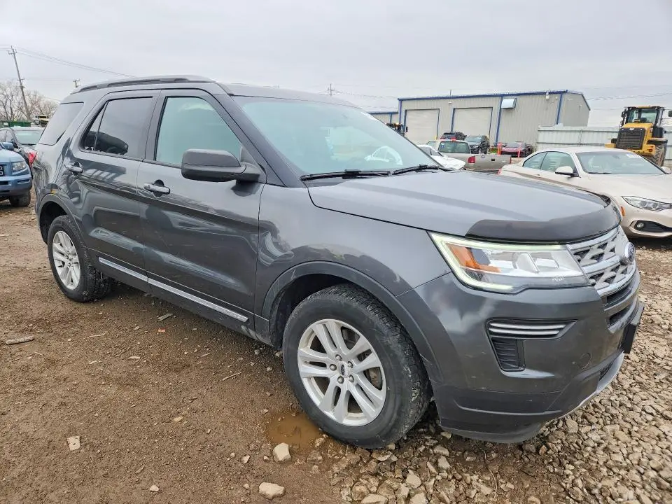 2018 FORD EXPLORER XLT  