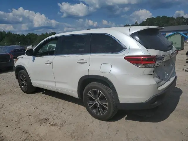 2017 TOYOTA HIGHLANDER LE  
