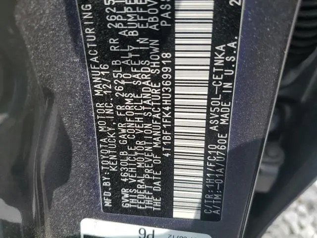 2017 TOYOTA CAMRY LE  