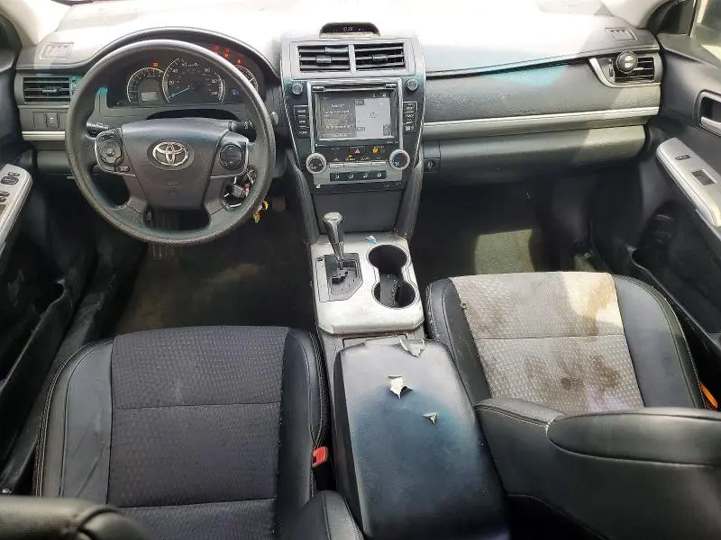 2014 TOYOTA CAMRY SE  