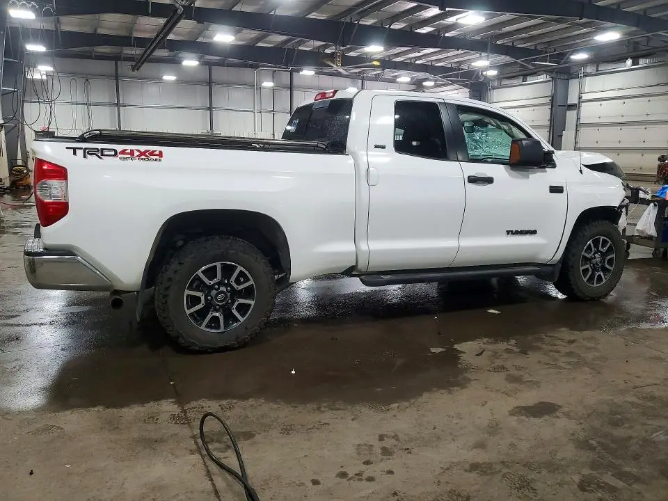 2018 TOYOTA TUNDRA SR5  