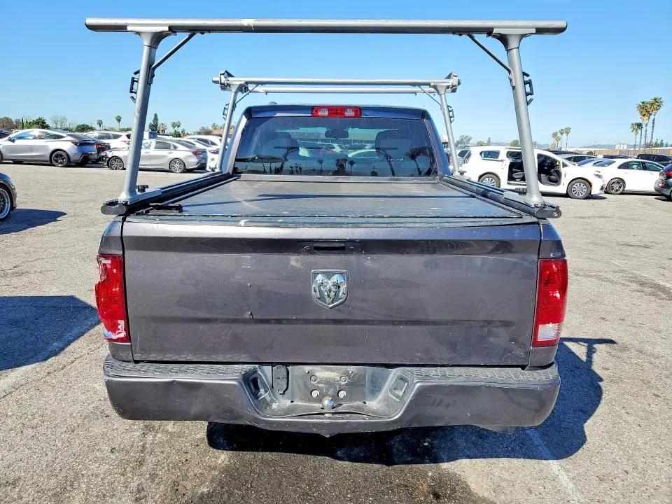 2016 RAM 1500 ST  