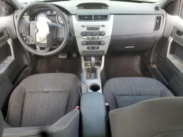 2010 FORD FOCUS SE  