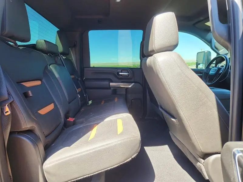 2022 GMC SIERRA K2500 AT4  