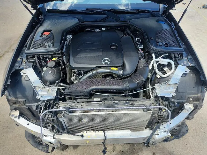 2022 MERCEDES-BENZ E 350  