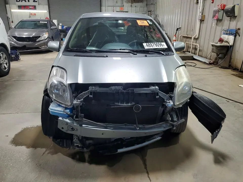 2010 TOYOTA YARIS BASE  