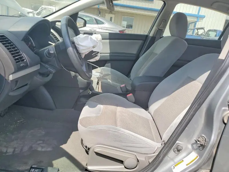 2010 NISSAN SENTRA 2.0  