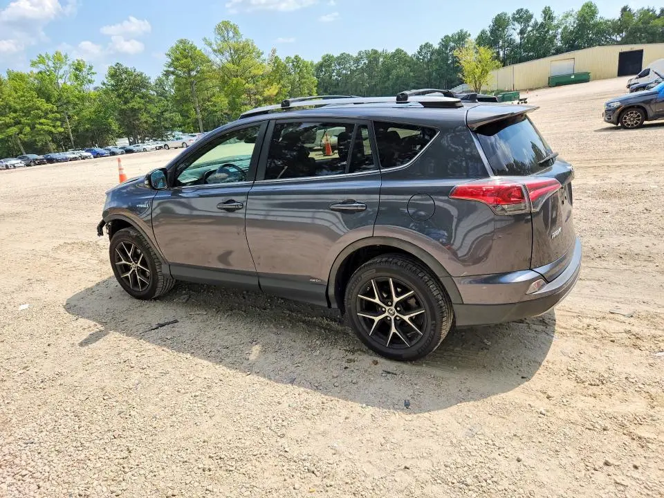 2017 TOYOTA RAV4 HV SE  